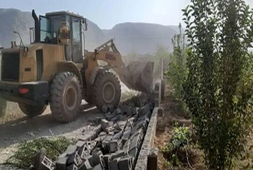 تخریب همزمان 176 مورد ساخت و ساز غیر مجاز در شیراز 