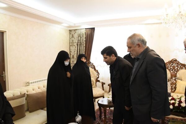 ابراز همدردی رئیس سازمان جهادکشاورزی آذربایجان شرقی با خانواده جهادگر بسیجی شهید مدافع امنیت و حجاب و عفاف