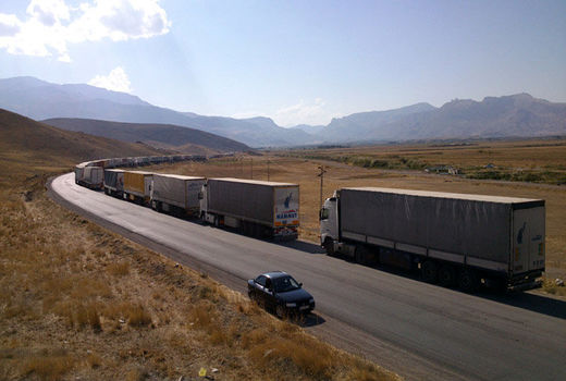 ترانزیت، صادرات و واردات 436 هزار تن محصولات کشاورزی از مرز گمرک بازرگان