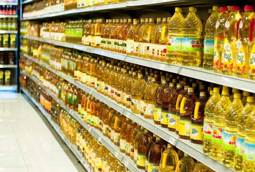 افزایش قیمت روغن صحت ندارد/ تخفیف ویژه فروشگاه های زنجیره ای در طرح فجر تا فطر