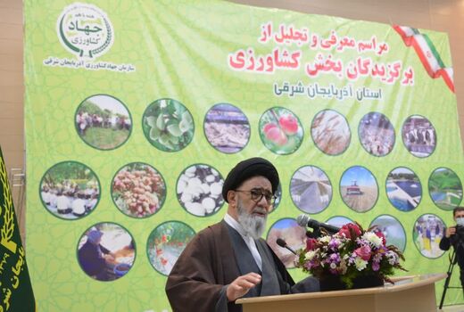 امام جمعه تبریز: نقش روستائیان و کشاورزان در انتخابات پررنگ است