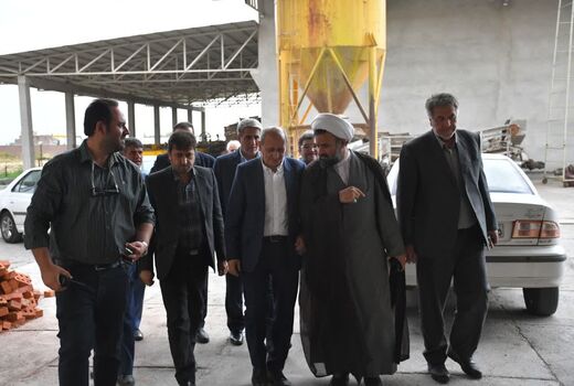 کاهش قیمت کشمش در بازارهای صادراتی، تولیدکنندگان و صادرکنندگان بناب را متضرر کرده است
