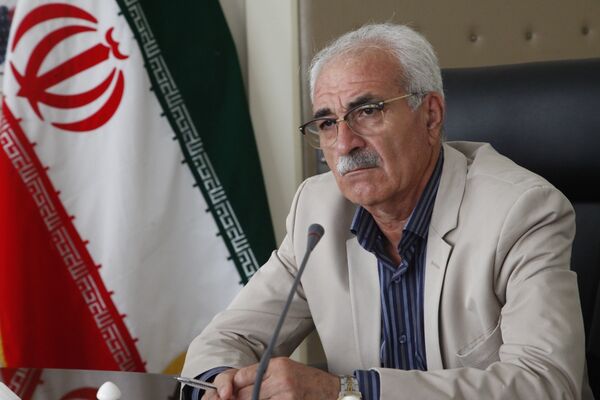 زارعین استان از خرید بذر گندم از مراکز بوجاری غلات خودداری کنند