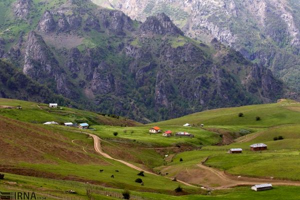 زندگی بیش از یک میلیون خانوار به منابع طبیعی وابسته است / تأکید بر مشارکت‌محوری در حفاظت سرزمین