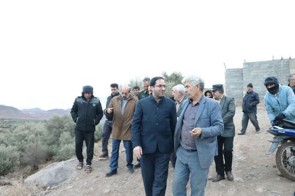 بازدید رییس سازمان امور اراضی کشور از باغ‌های سنتی طارم سفلی