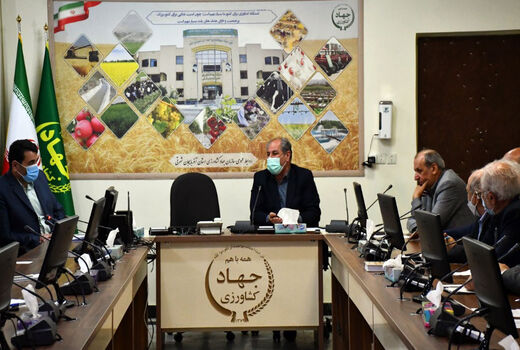 میزان ضایعات برداشت و ریزش کمباین ها در مزارع گندم آذربایجان شرقی  4.32 درصد است
