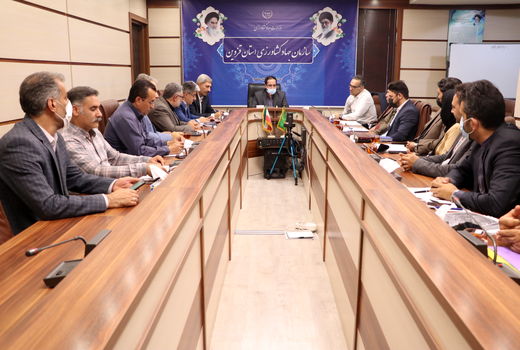 شرکت‌های کشت و صنعت قزوین به کشاورزی قراردادی ورود کنند 