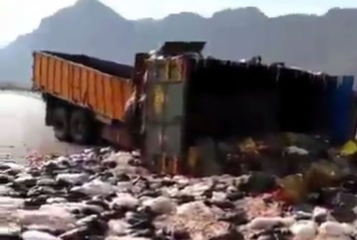 معدوم سازی ضایعات مرغ در پاسارگاد