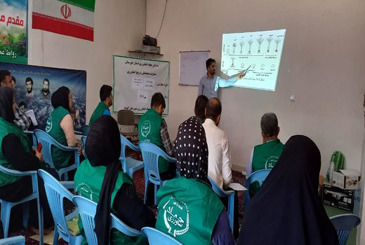 توانمند سازی و اشتغال‌زایی بهره‌برداران در کشت زعفران