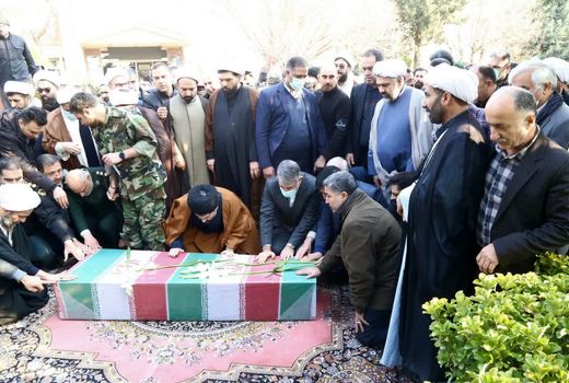 برگزاری آیین تشییع و خاکسپاری شهید گمنام دفاع مقدس در اداره کل دامپزشکی استان تهران