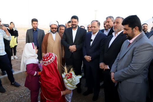 بازدید وزیر جهاد کشاورزی از سیلوی گرمسار