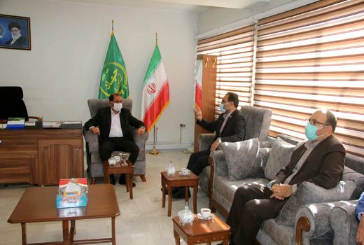  لزوم توسعه کشت گلخانه‌ای در استان تاکید کرد