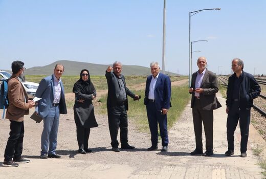 بازدید مدیران معاونت باغبانی از محل احداث پایانه صادراتی محصولات کشاورزی قزوین