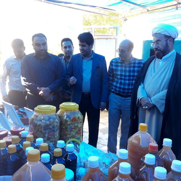 نمایشگاه از مزرعه تا سفره در مرودشت برگزار شد