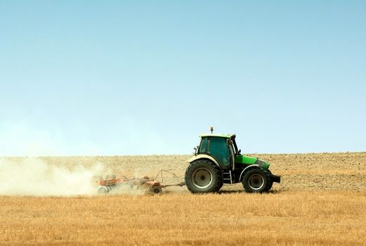 حفاظت از خاک در برابر فرسایش آبی و خاکی در خرمشهر