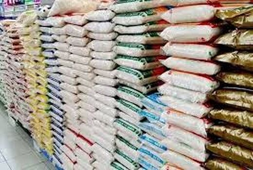 عرضه ۳۵ تن کالای اساسی با قیمت دولتی در کهگیلویه 