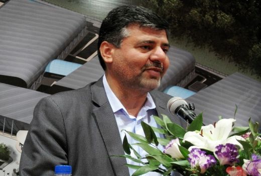 تقدیر مهاجر از تولید کنندگان گل و گیاهان زینتی