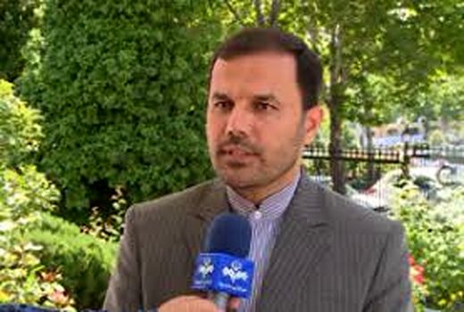 مبارزه با ملخ در راستای تامین امنیت غذایی در کشور است