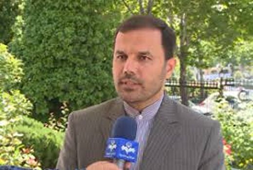 مبارزه با ملخ در راستای تامین امنیت غذایی در کشور است