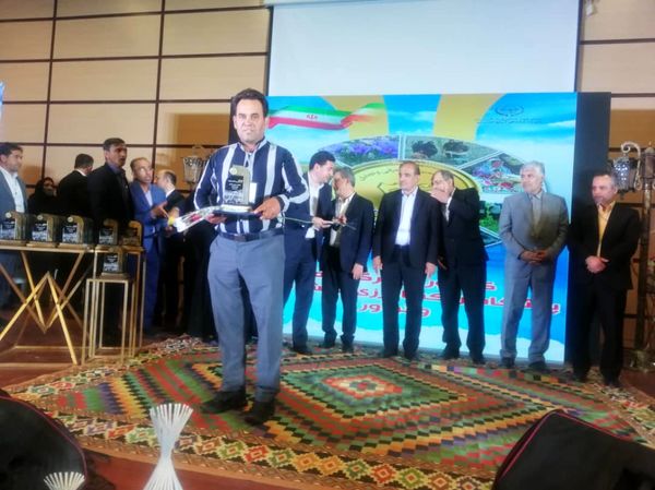 مرودشت در صدر معرفی نمونه های کشاورزی به فارس