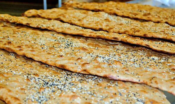 معوقات یارانهای نانوایان تبریز یکجا پرداخت شد