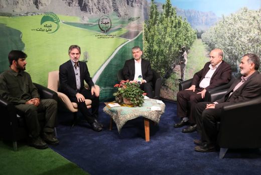 اجرای طرح «همگام با کشاورز» توسط بسیج مهندسین کشاورزی