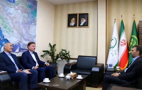 واگذاری زمین برای احداث نیروگاه‌های خورشیدی شتاب‌دهی شود