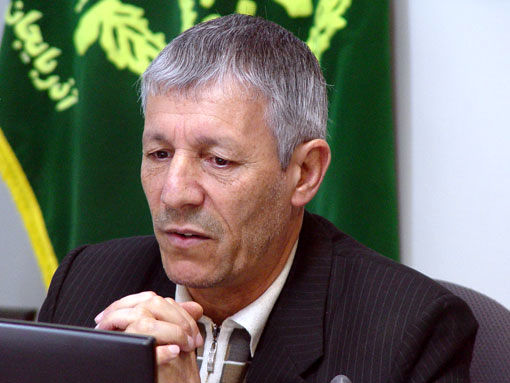 عملیات داشت مزارع کلزا در تبریز اجرای شد