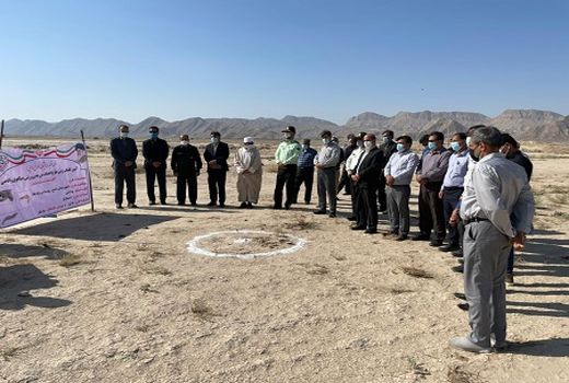 یک مزرعه پرورش میگو در خنج احداث می شود