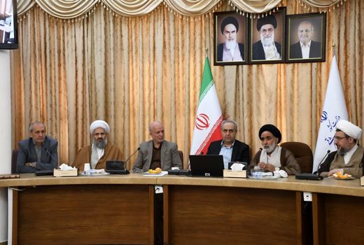 کشاورزانی که زکات می‌دهند باید در حوزه دریافت کود و نهاده‌های کشاورزی حمایت شوند