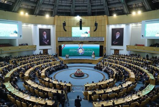 تجلیل از برگزیدگان ملی بخش کشاورزی استان قزوین 