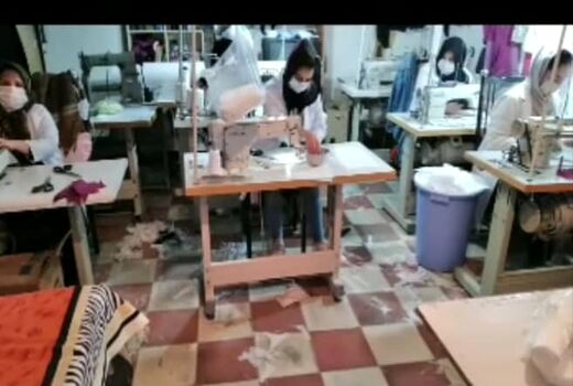 تولید ۷ هزار عدد ماسک بهداشتی توسط اعضای صندوق اعتبارات خرد زنان روستایی در شهرستان ارومیه