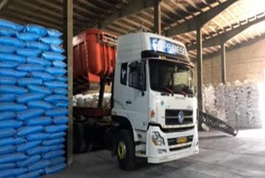  توزیع بیش از 11 هزار تن انواع کودهای شیمیایی در بین کشاورزان شهرستان های مهاباد ، پیرانشهر و شاهین دژ