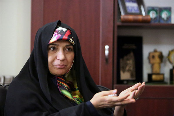 متأسفانه در حال حاضر، امکانات هنری، پاسخگوی ضرورت‌ها نیست