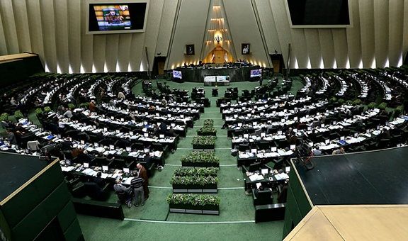 مخالفت مجلس با انتقال آب خزر به حوضه های داخلی جدید/ دولت مکلف به مقابله با بحران آب شد