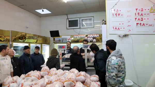 فراوانی اقلام و کالاهای اساسی در آذربایجان شرقی