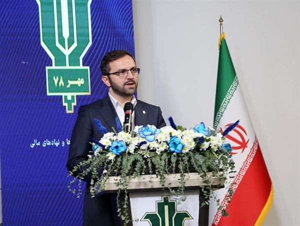 شرکتهای تابعه بانک باید الگوی شفافیت، انضباط و سودآوری در نظام بانکی باشند