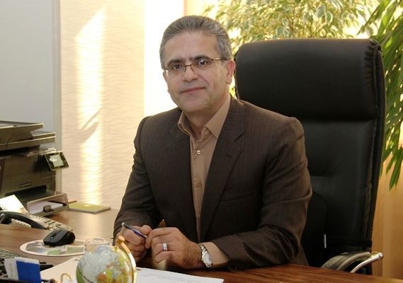 مقابله با آفت کرم خراط با سرشاخه کاری و بهبود تغذیه و آبیاری در باغات گردو