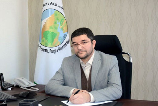 اجرای عملیات بوته و نهال کاری در 3715 هکتار از اراضی حاشیه دریاچه ارومیه برای جلوگیری از بیابان زایی