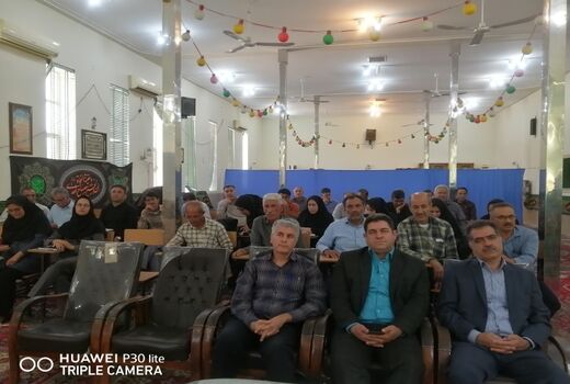 کازرون میزبان آموزش طرح افزایش ماده آلی خاک شد