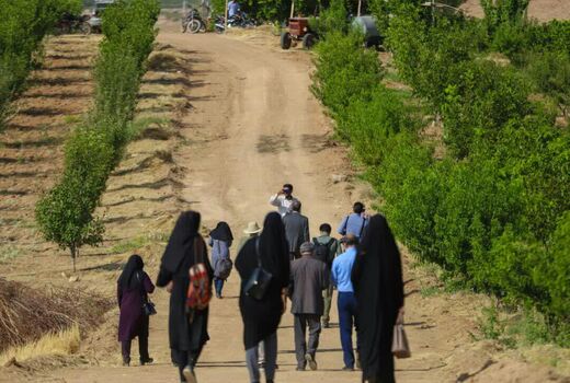 بازدید اصحاب رسانه از نهالستان مدرن در  سامان 