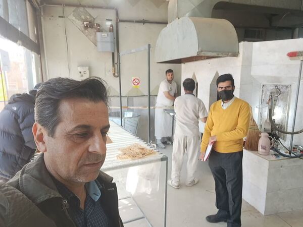 شناسایی تخلفات کم‌فروشی در نانوایی‌های شهر قزوین 