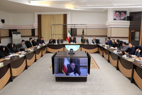 نشست کارگروه اصلی  آرد و نان قزوین با محور تأمین معیشت نانوایان و ساماندهی نان مصرفی مردم 