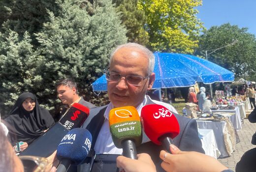 «رازیانه» بورسی شد/همکاری وزارت کار و جهادکشاورزی برای ایجاد زنجیره پایدار تولیدکنندگان خرد