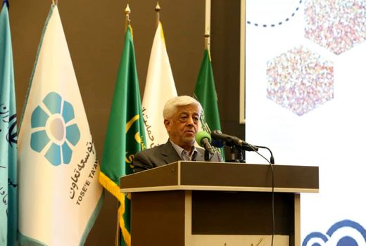 صنعت زنبورداری کشور باید توسعه یابد