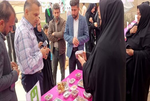 برپایی نمایشگاه مشاغل خانگی زنان روستایی