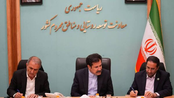 معاون رئیس جمهور بر حمایت از اجرای طرح جنگلداری اجتماعی در کهگیلویه و بویراحمد تأکید کرد