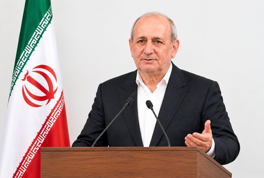 آغاز خرید حمایتی ۳۰ هزار تن مرغ تولید داخل در کشور؛ سهم آذربایجان شرقی ۱۰۱۱ تن