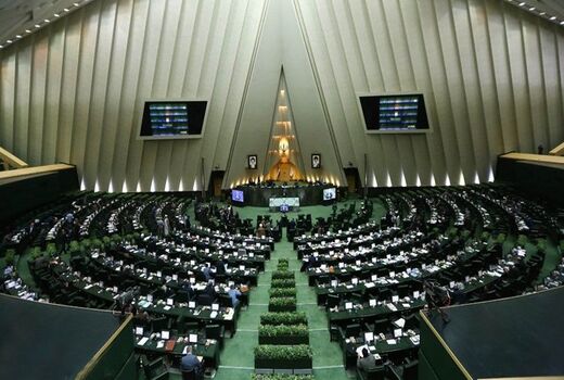 استیضاح کنندگان حجتی به مشکلات بخش کشاورزی واقف نیستند