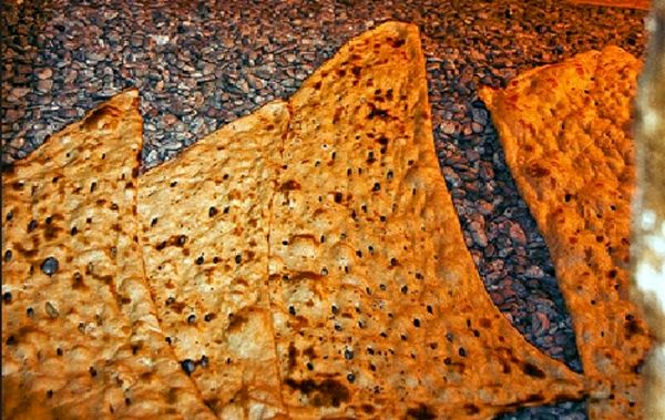 مخمر نان جایگزین مناسبی برای جوش شیرین/ افزایش پروتئین دانه گندم در مناطق گرم/ گلوتن وجه تمایز خمیر گندم با سایر غلات